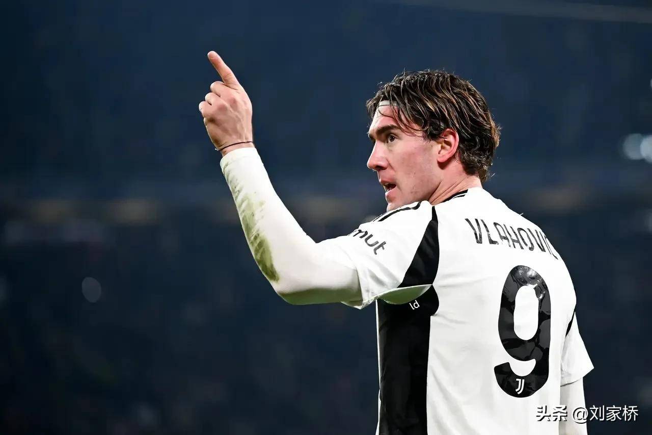 爱游戏体育-梅西连续十二场比赛得分超过战术调整，公牛不断突破！